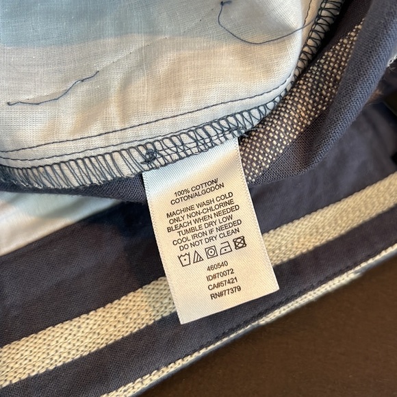 Ann Taylor Blue and White Striped Shorts size 8 - Picture 7 of 9